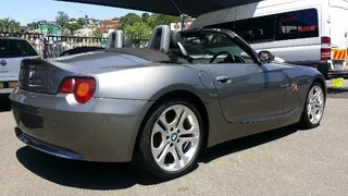 2004 BMW Z4 2.5i Convertible Automatic