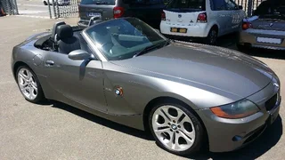 2004 BMW Z4 2.5i Convertible Automatic