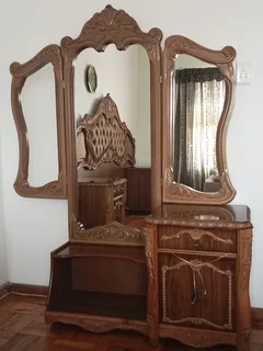 Price reduce R5000 bedroom suite