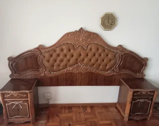 Price reduce R5000 bedroom suite