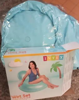 R180 Swimming pool pillow back lounge