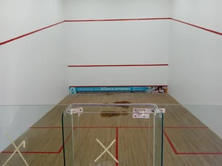 STRoM Squash Court Maintenance Services