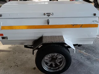 Venter Trailer