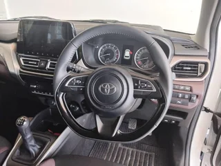 Toyota Starlet Cross 1.5 XR Manual 2024