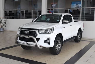 Toyota Hilux  2.8GD6 4x4 Raider Auto X- Cab -2019