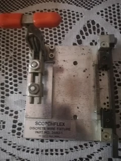 Scotchflex discrete wire fixture