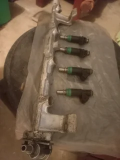 Ford Fiesta 1.4i injectors