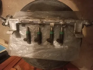 Ford Fiesta 1.4i injectors