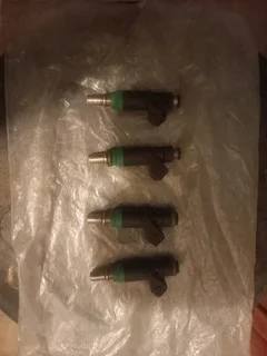 Ford Fiesta 1.4i injectors