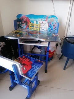 Spiderman Table and Chair