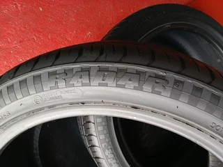 2x 225/45/19 run flat Rader Tyres very good second hands