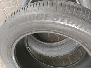 4x 235/55/18 Bridgestone very good second hands