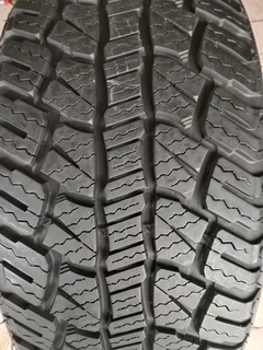 1x 265/50/20 very good second hand tyre 90% thread