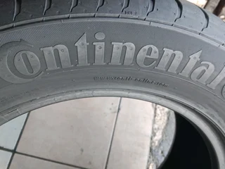 2x 255/55/18 normal continentals Tyres very good second hands Tyres