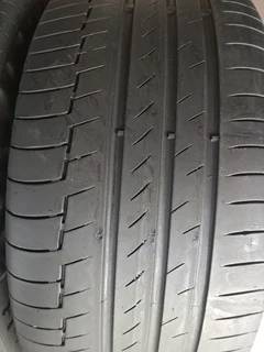 2x 245/45/19 normal continentals premiumcontact6
