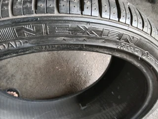 4x 295/30/22 Nexen Tyres 95% tread