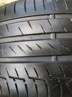 1x 275/40/21 continental contisport6 90% thread