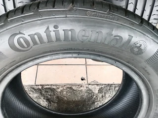 4x 205/55/16 normal continentals Tyres 85% thread
