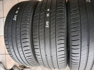 205/55/16 normal michelins Tyres very good second hands R800 each