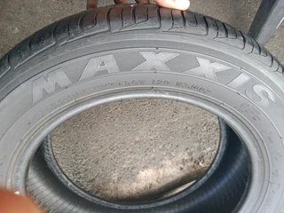 2x 185/60/15 very good second hands Tyres