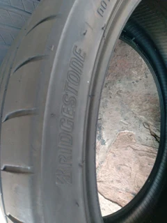 Bridgestone Tyres 235/35/19 fairly used Tyres excellent condition