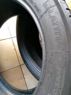 2x 255/45/20 normal Michelins Tyres 85%tread excellent condition