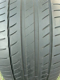 1x 245/45/17 normal Michelin tyre 85%tread excellent condition