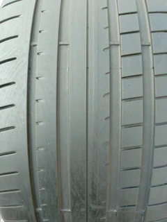 1x 245/45/17 normal Michelin tyre 85%tread excellent condition