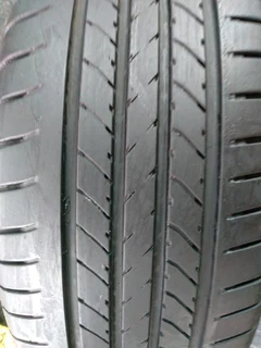 2x 205/50/17 normal Goodyear Tyres 89%thread excellent conditions