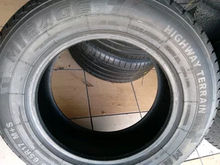 2x 225/65/17 for SUV CARS Michelins Tyres 85%tread excellent conditions