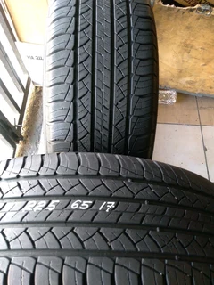 2x 225/65/17 for SUV CARS Michelins Tyres 85%tread excellent conditions