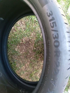 2x 315/30/22 continentals Tyres premium contact6 90%thread excellent conditions