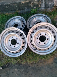 4x original Rims for Ford Ranger 16inches New and second hands are available