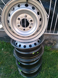 4x original Rims for Ford Ranger 16inches New and second hands are available