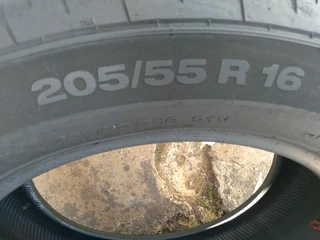 2x 205/55/16 continentals Tyres fairly used excellent conditions