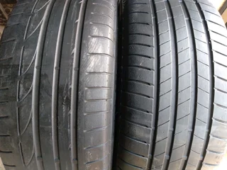2x 225/50/17 run flat Bridgestone Tyres very good conditions