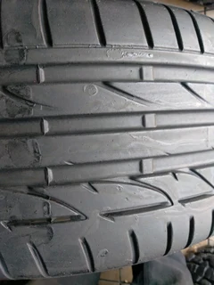 1x 225/50/17 run flat Bridgestone potenza tyre 89%thread excellent condition