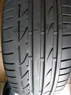 1x 225/50/17 run flat Bridgestone potenza tyre 89%thread excellent condition