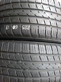2x 225/60/17 89%thread excellent conditions call or whatsapp (0736160110)