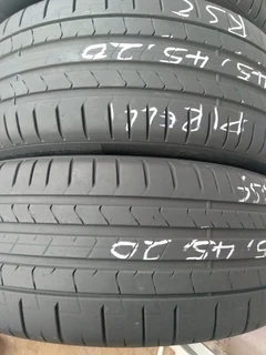 Set of run flat Tyres pirellis p zero Tyres excellent conditions call or whatsapp (0736160110)