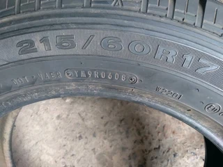 1x 215/60/17 dunlops grand track ty