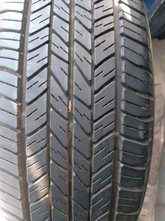 1x 215/60/17 dunlops grand track ty