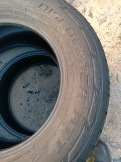 285/60/18 Cooper discovery very good second hands Tyres call or whatsapp 0736160110
