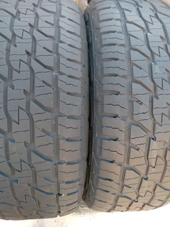 285/60/18 Cooper discovery very good second hands Tyres call or whatsapp 0736160110