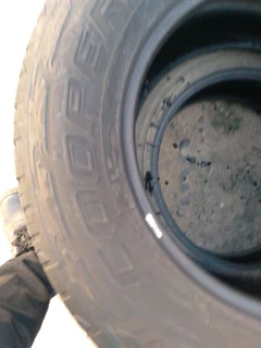 285/60/18 Cooper discovery very good second hands Tyres call or whatsapp 0736160110