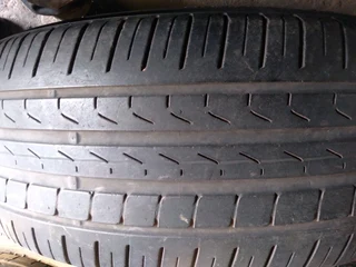 2x 225/50/18 run flat pirellis Tyres 85%tread excellent conditions very good second hands