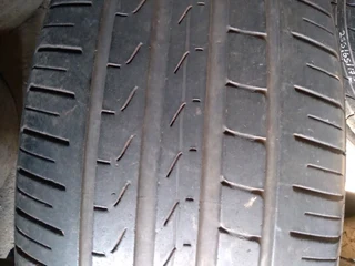 2x 225/50/18 run flat pirellis Tyres 85%tread excellent conditions very good second hands