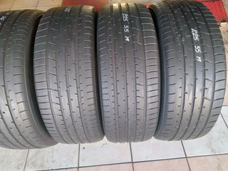 4x 225/55/19 Toyo Tyres very good second hands Tyres call or whatsapp (0736160110)