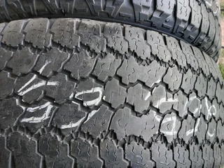 2x 265/65/17 goodyear wrangler very good second hands