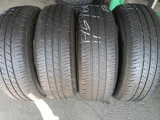 195/65/15 very good second hands Tyres R700 each
